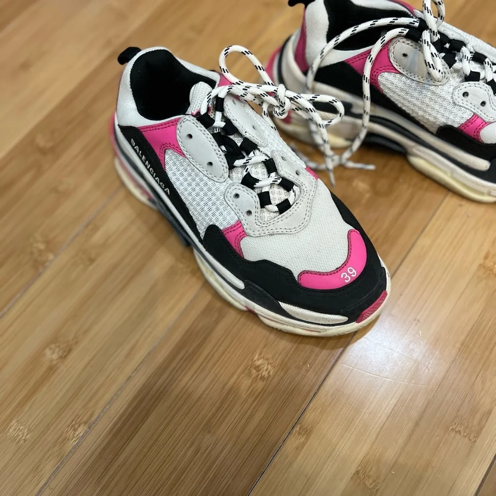 Balenciaga shoe - Picture 4 of 4